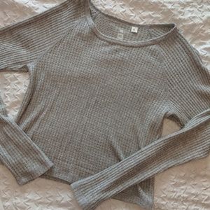 NWOT Thin Sweater Top